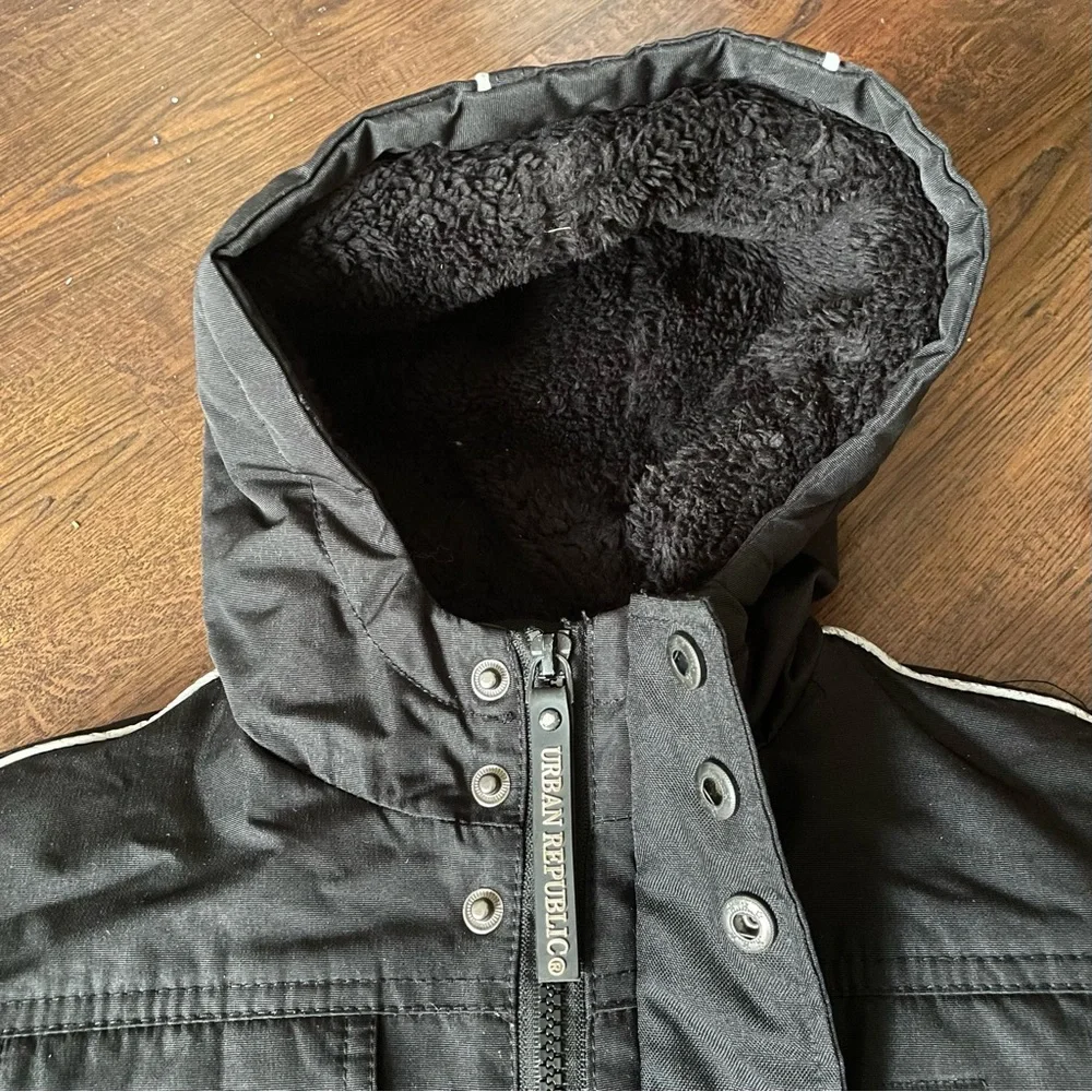 Urban Republic Winter Coat Hooded Puff Snow Jacket Black Boys 3T